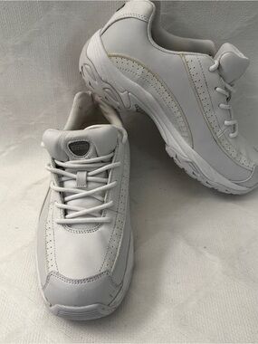 Dakota White Anti Slip Work Shoes Womens Size 9 Oil Resistant FreshTech